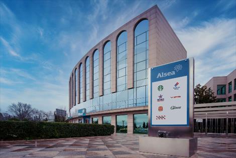 Alsea reabre todos sus locales afectados por la DANA y recauda más de 27.000 euros para los damnificados